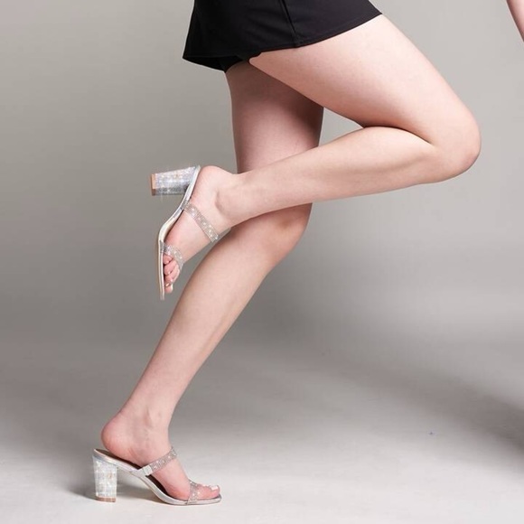 NWT LALA IKAI Women's Square Toe Heels, Sandals, Clear Straps With Rhinestones - Picture 5 of 15